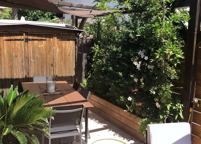 Casa Del Pietro Hotel Saint-Raphaël